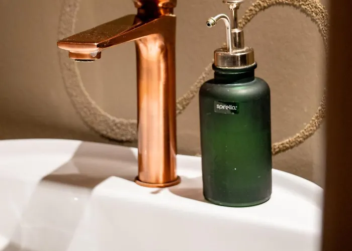 Serenite Einigen, Chalet, Cherry Blossom Special سبيز